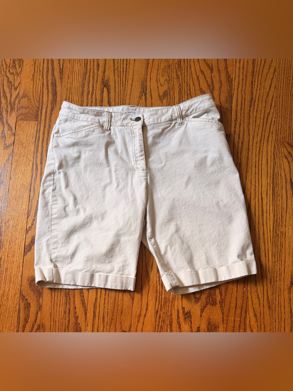Jones New York Cream Roll-Cuff Bermuda Shorts - Size 12P